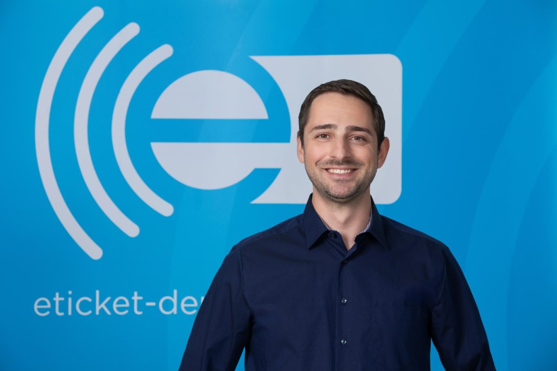 alexander-pfannkuch-megawall