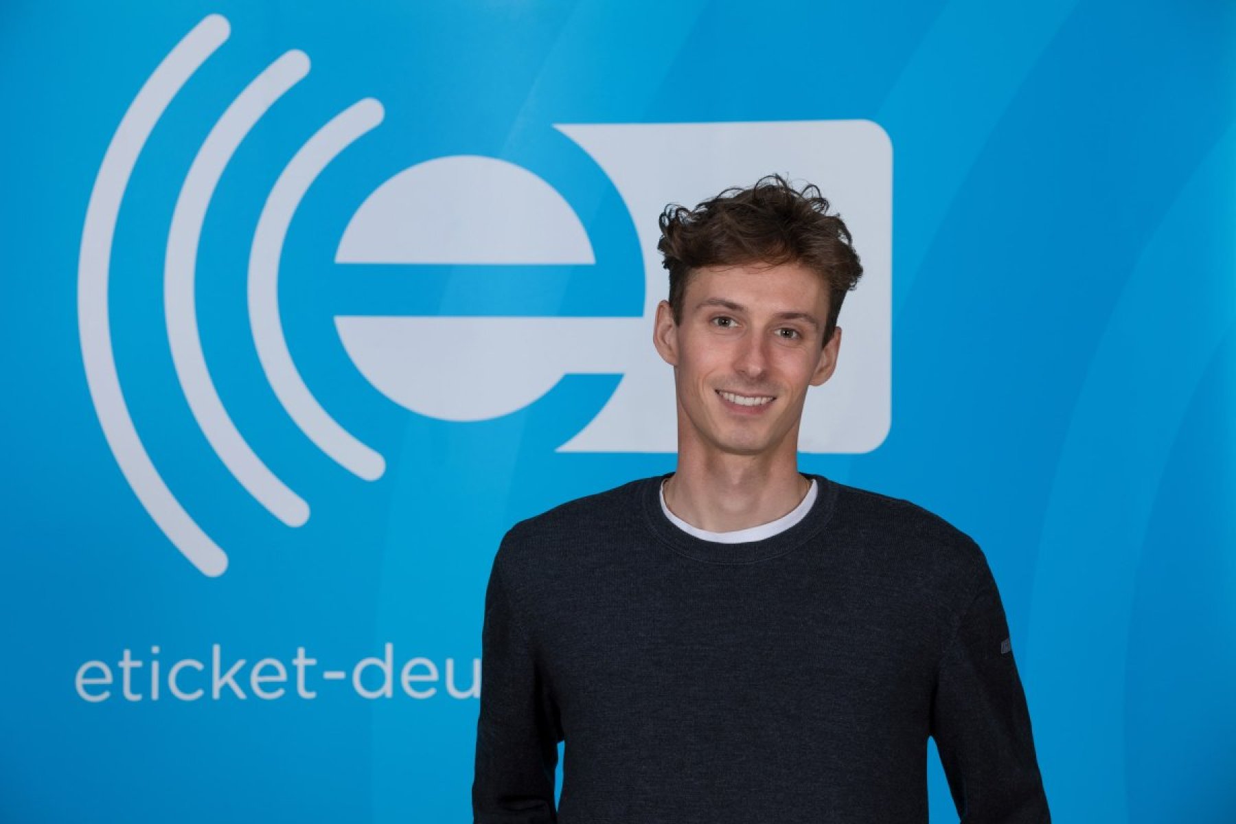 gabriel-dimmig-megawall