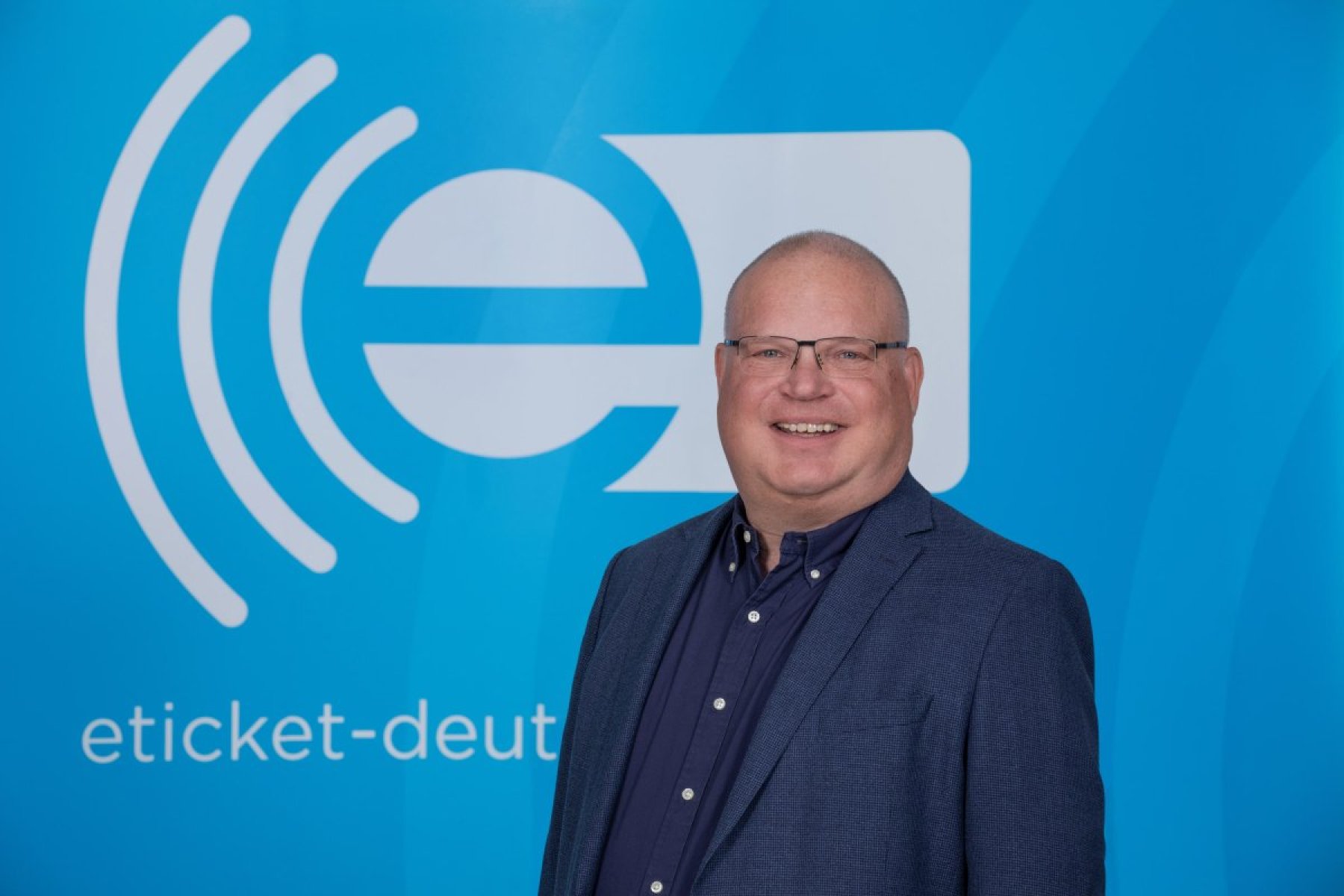 hartmut-loerch-megawall